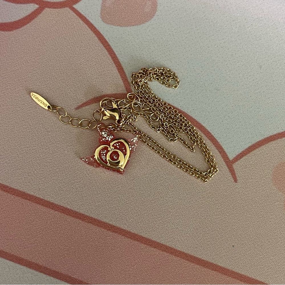 Hot Topic kawaii pink and gold sailor moon necklace